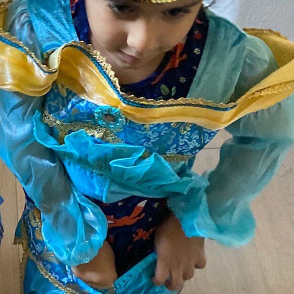 Jasmine Disney costume - Picture 6 of 6